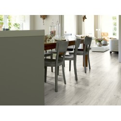 Ламинат "HOME" ДУБ ЦЕРМАТ СВЕТЛЫЙ 33кл V4-Фаска 8мм (EGGER-РФ)