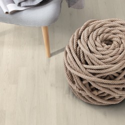 Ламинат "BASIC" ПОЛЯРНЫЙ ДУБ 31кл 7мм (EGGER-РФ)