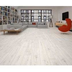 Ламинат ДУБ ОЛИВЕР 32кл 8мм V4-ФАСКА ВОДОСТОЙКИЙ MIXOLOGY SWISSKRONO