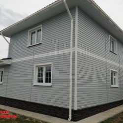 Виниловый сайдинг СВЕТЛО-СЕРЫЙ 3,66*0,23м АЛЬТА КЛАССИКА  