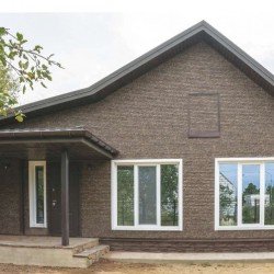 Сайдинг КВАРЦИТ КОРИЧНЕВЫЙ «Стоун хаус» 0,25*2,0м (U-Plast)